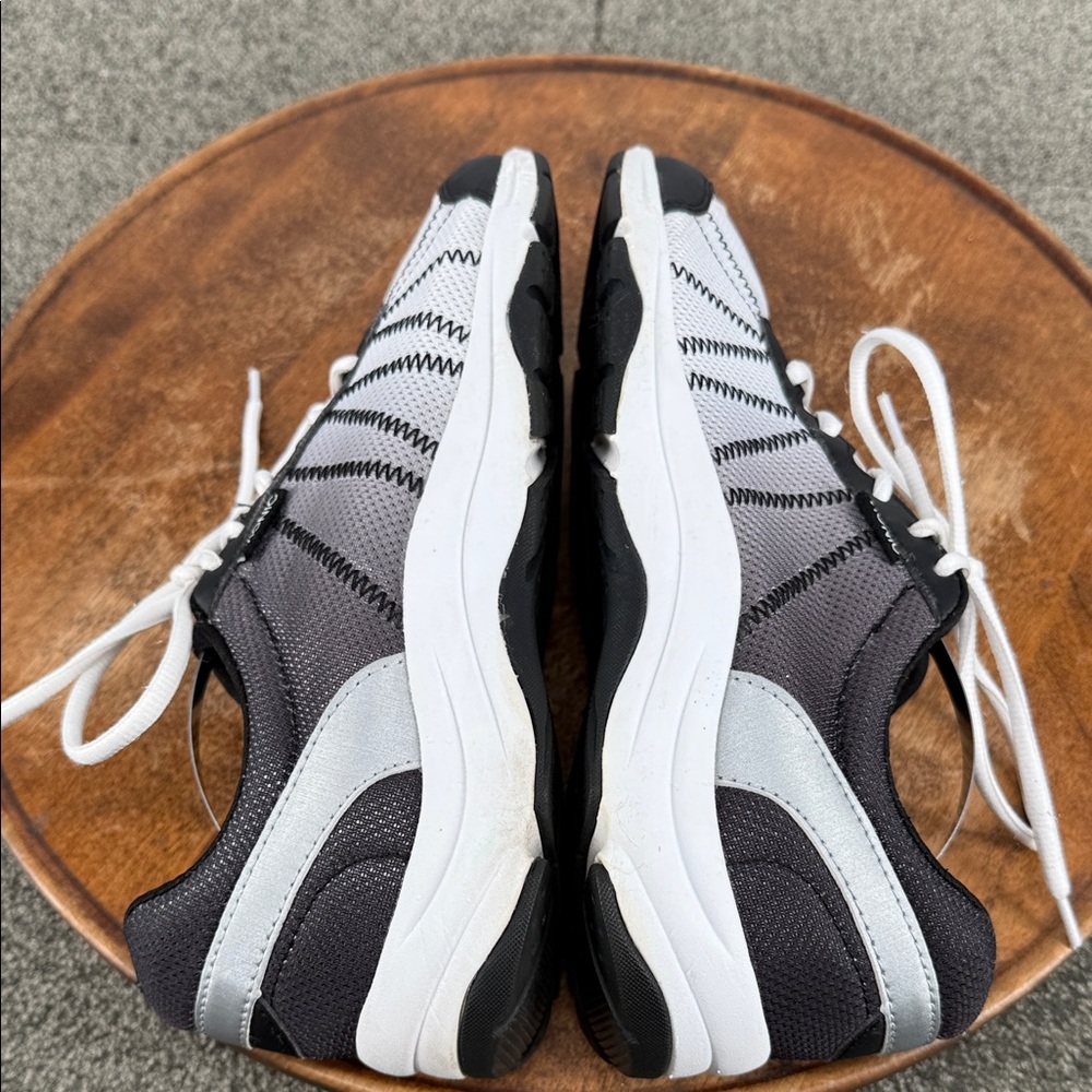 Vionic Women's Gray, Black & White Casual Sneakers - Picture 9 of 15